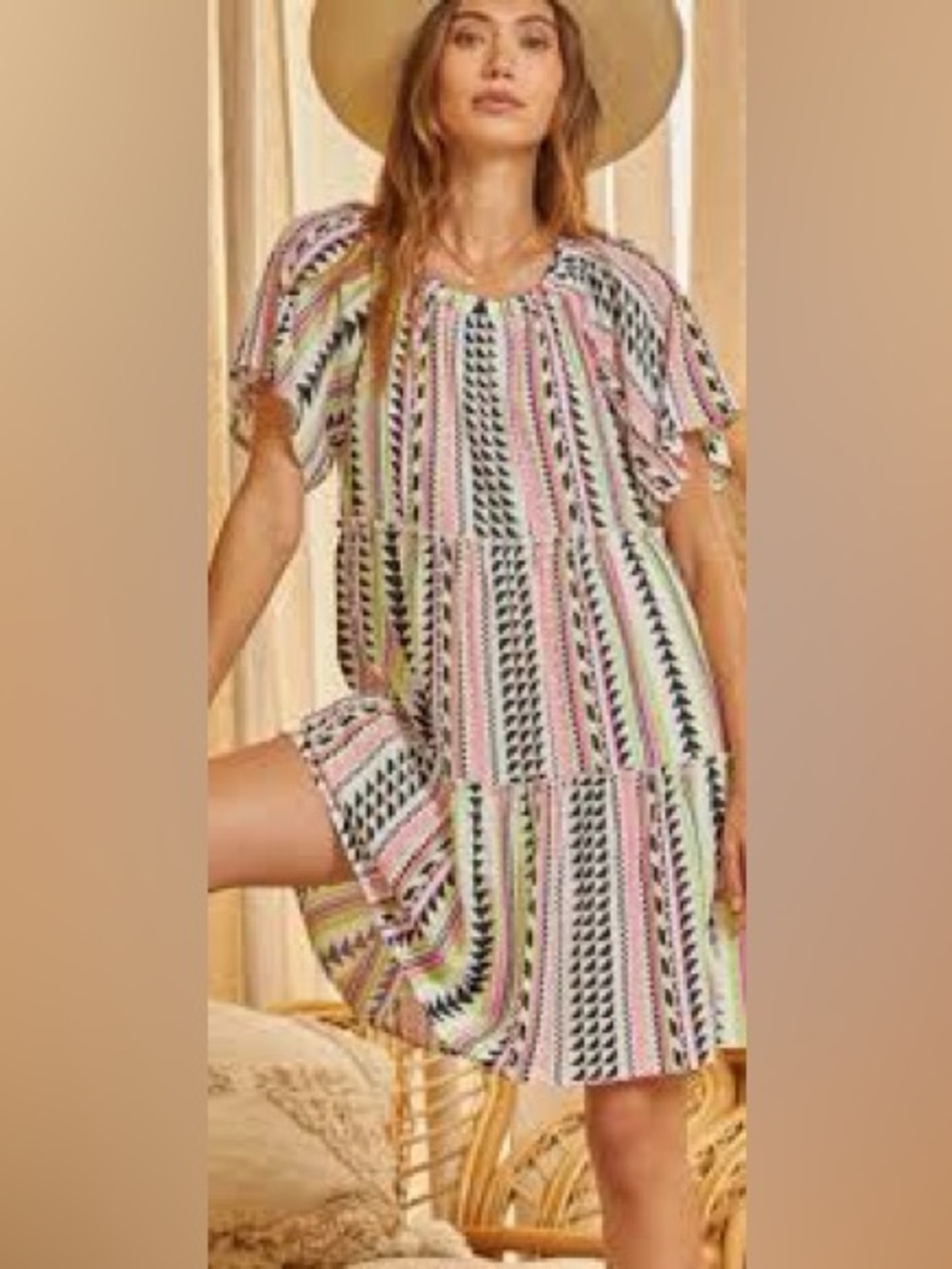 Savanna Jane short sleeve geometric print tiered knee length dress size S